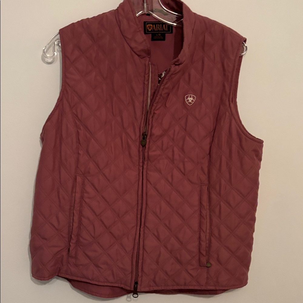 Ariat Quilted Vest in Dusty Rose